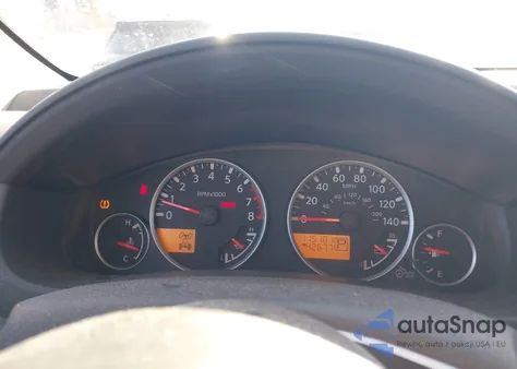 2011 Nissan Pathfinder S z USA, uszkodzony, nr VIN 5N1AR1NB3BC629095